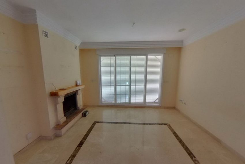 R4688683-Apartment-For-Sale-Rio-Real-Ground-Floor-1-Beds-126-Built-9