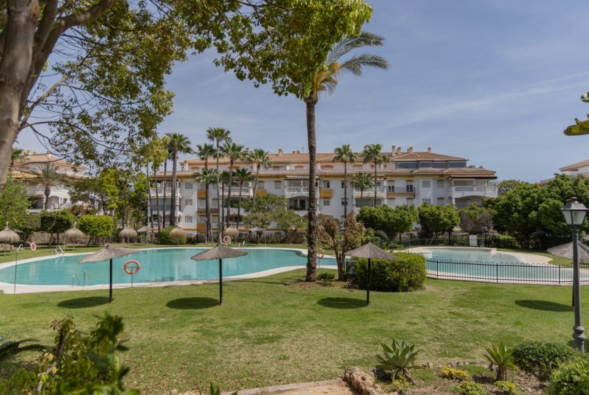 R4693975-Apartment-For-Sale-Nueva-Andalucia-Ground-Floor-2-Beds-84-Built-15