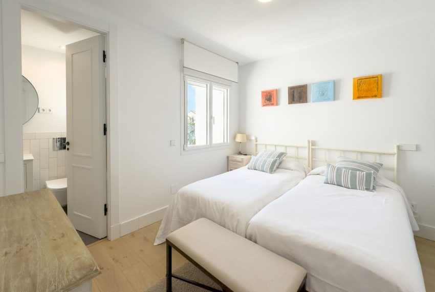 R4709554-Apartment-For-Sale-Guadalmina-Baja-Penthouse-Duplex-5-Beds-190-Built-19