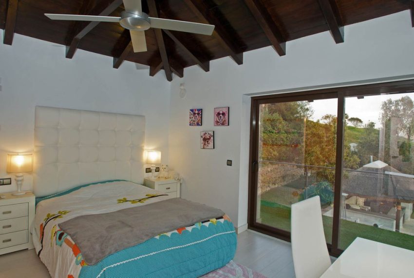 R4713427-Villa-For-Sale-Nueva-Andalucia-Detached-5-Beds-350-Built-10