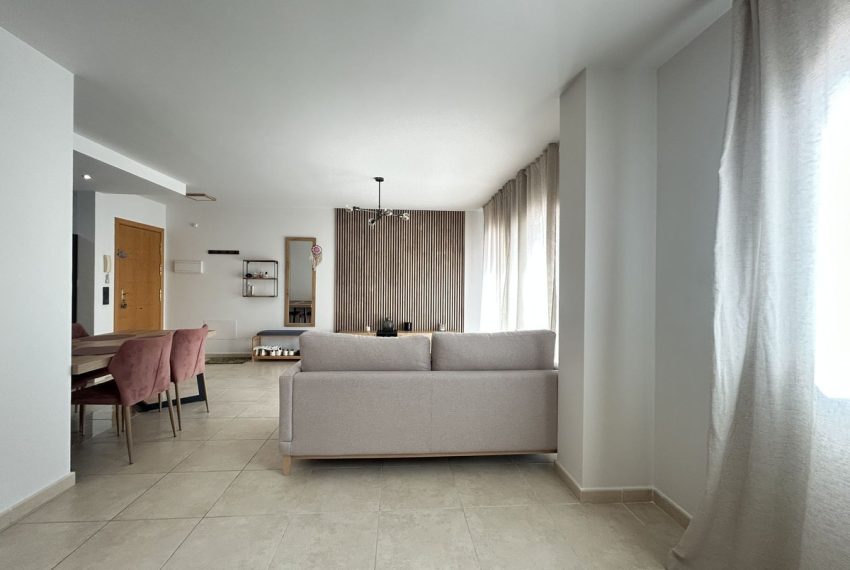 R4713661-Apartment-For-Sale-Nueva-Andalucia-Penthouse-2-Beds-83-Built-2