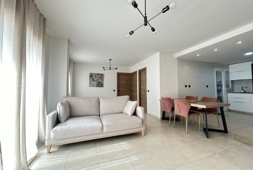 R4713661-Apartment-For-Sale-Nueva-Andalucia-Penthouse-2-Beds-83-Built