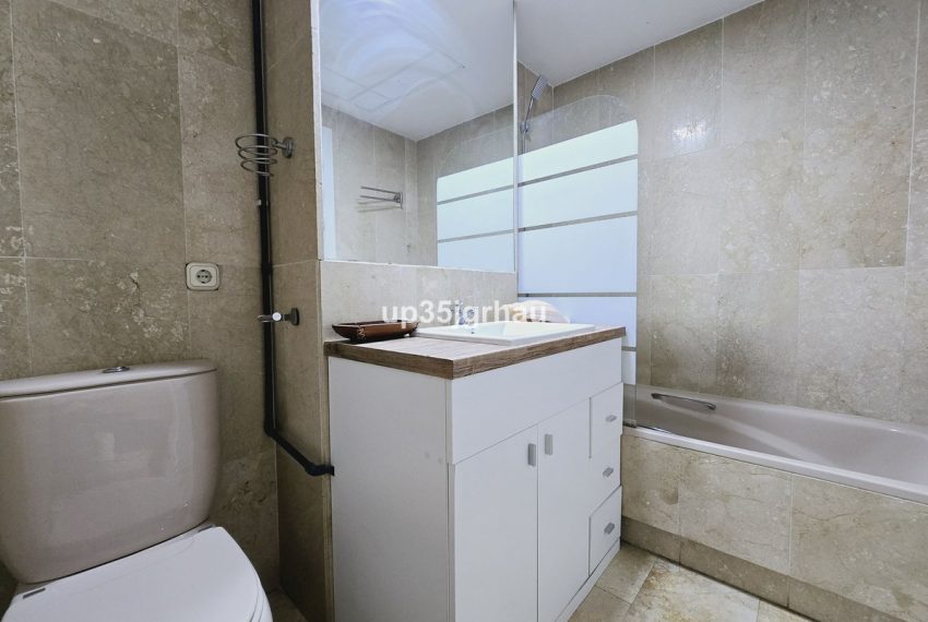 R4722247-Apartment-For-Sale-Estepona-Middle-Floor-2-Beds-76-Built-14