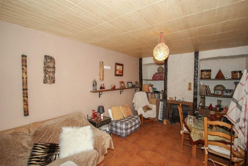 R2755061-Townhouse-For-Sale-Guaro-Terraced-1-Beds-110-Built-5