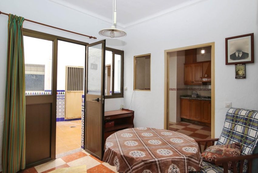 R3845677-Townhouse-For-Sale-Guaro-Terraced-4-Beds-165-Built-7