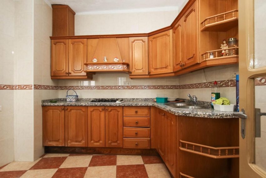 R3845677-Townhouse-For-Sale-Guaro-Terraced-4-Beds-165-Built-9
