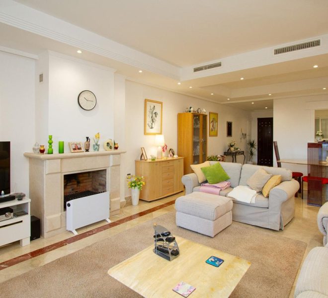 R4587523-Image 1-Ground Floor - 2 Beds - 117 Built
