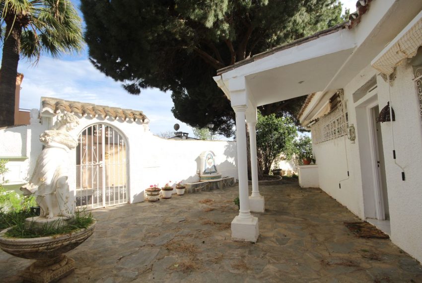 R4715359-Villa-For-Sale-El-Rosario-Detached-3-Beds-146-Built