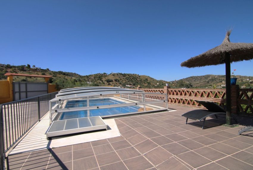 R4744177-Villa-For-Sale-Monda-Finca-3-Beds-202-Built