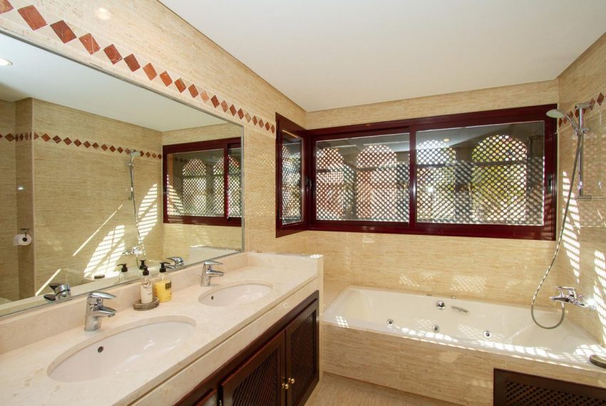 R4745074-Apartment-For-Sale-La-Mairena-Ground-Floor-2-Beds-117-Built-10
