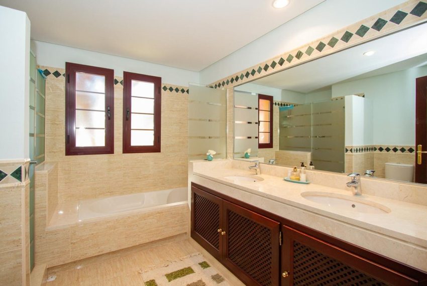 R4745074-Apartment-For-Sale-La-Mairena-Ground-Floor-2-Beds-117-Built-9