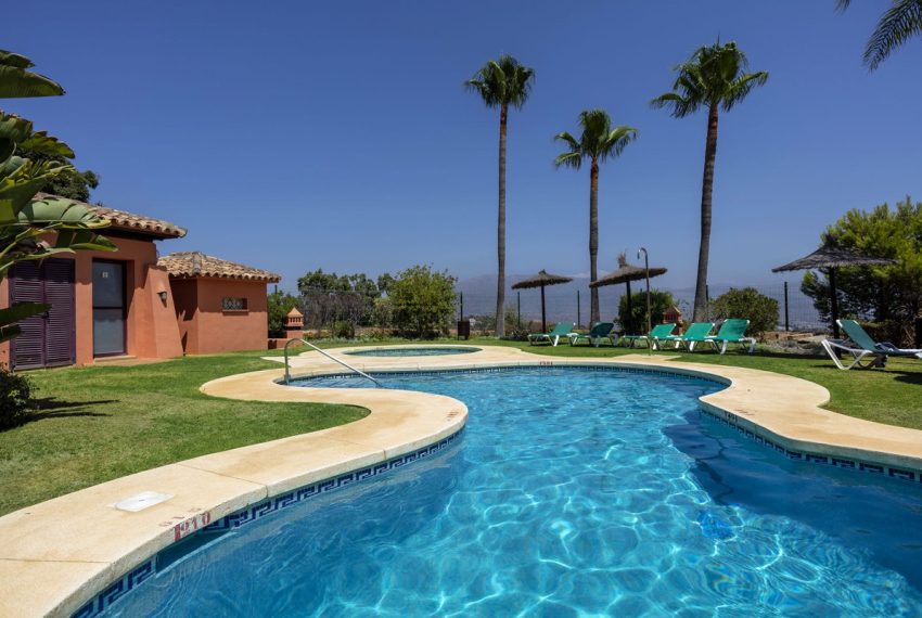 R4833994-Apartment-For-Sale-La-Mairena-Penthouse-Duplex-3-Beds-245-Built-12