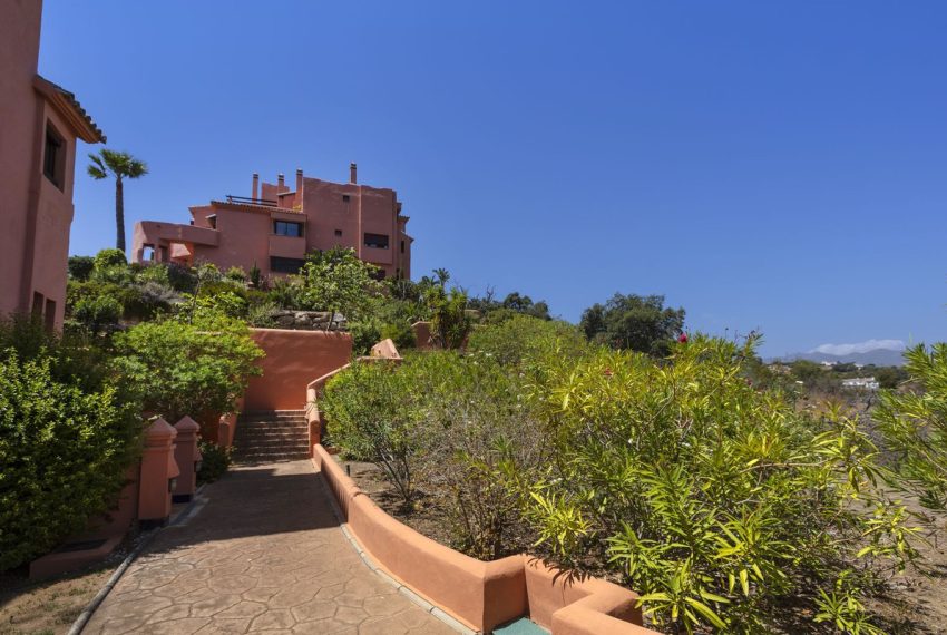 R4833994-Apartment-For-Sale-La-Mairena-Penthouse-Duplex-3-Beds-245-Built-15