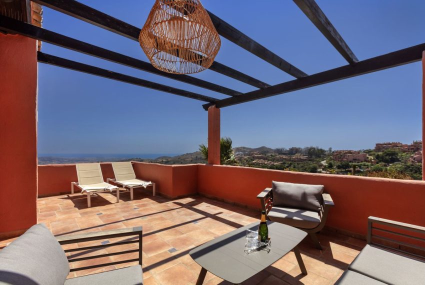 R4833994-Apartment-For-Sale-La-Mairena-Penthouse-Duplex-3-Beds-245-Built