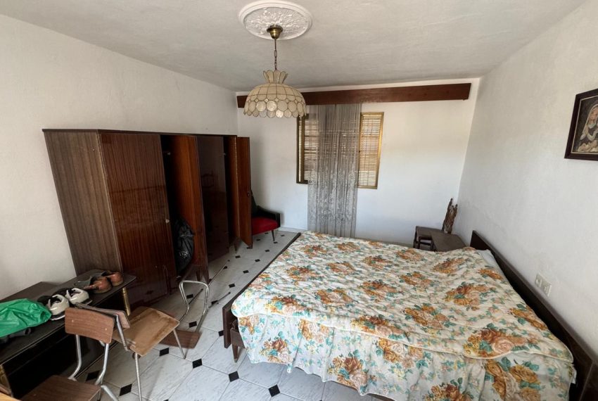 R4837621-Townhouse-For-Sale-Monda-Terraced-5-Beds-140-Built-10