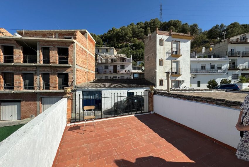 R4837621-Townhouse-For-Sale-Monda-Terraced-5-Beds-140-Built-13