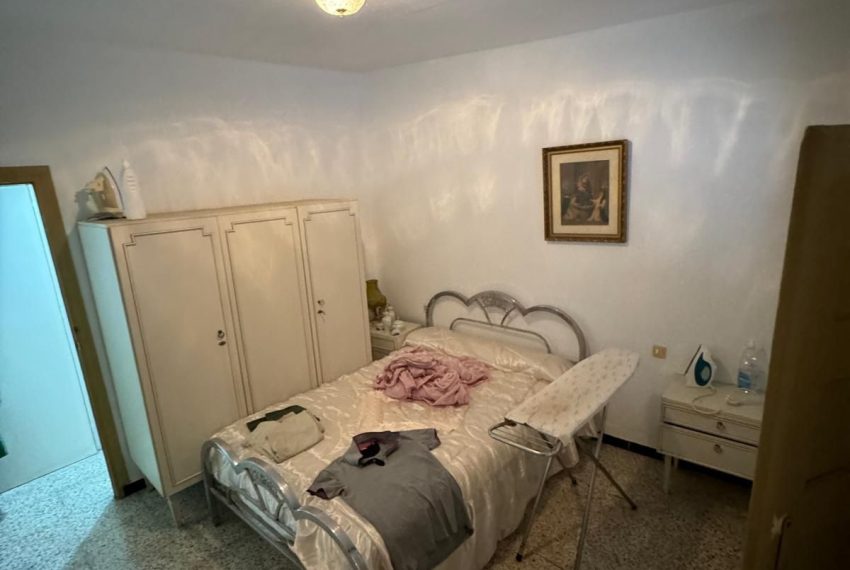 R4837621-Townhouse-For-Sale-Monda-Terraced-5-Beds-140-Built-8