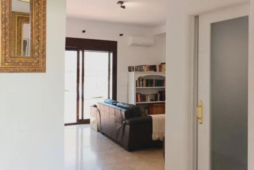 R4884844-Townhouse-For-Sale-The-Golden-Mile-Terraced-1-Beds-55-Built-6