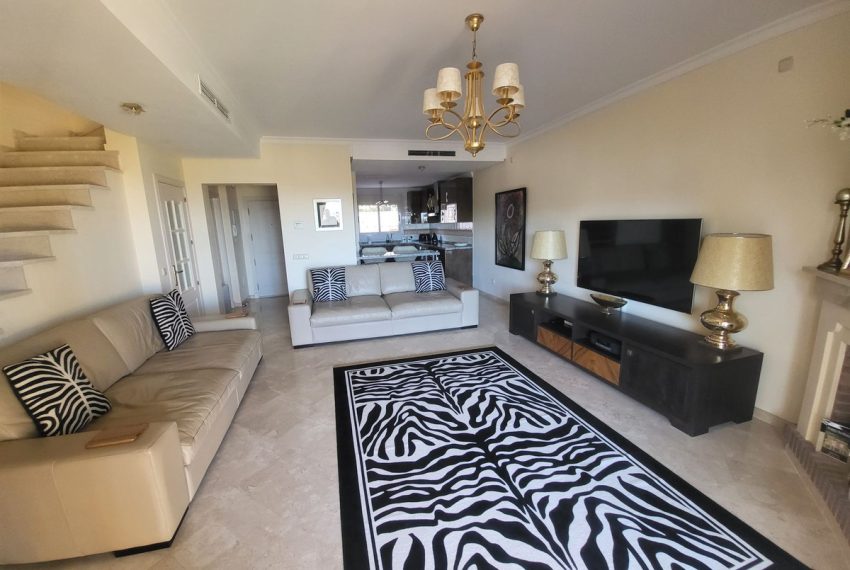 R4217206-Townhouse-For-Sale-La-Mairena-Terraced-4-Beds-199-Built-7