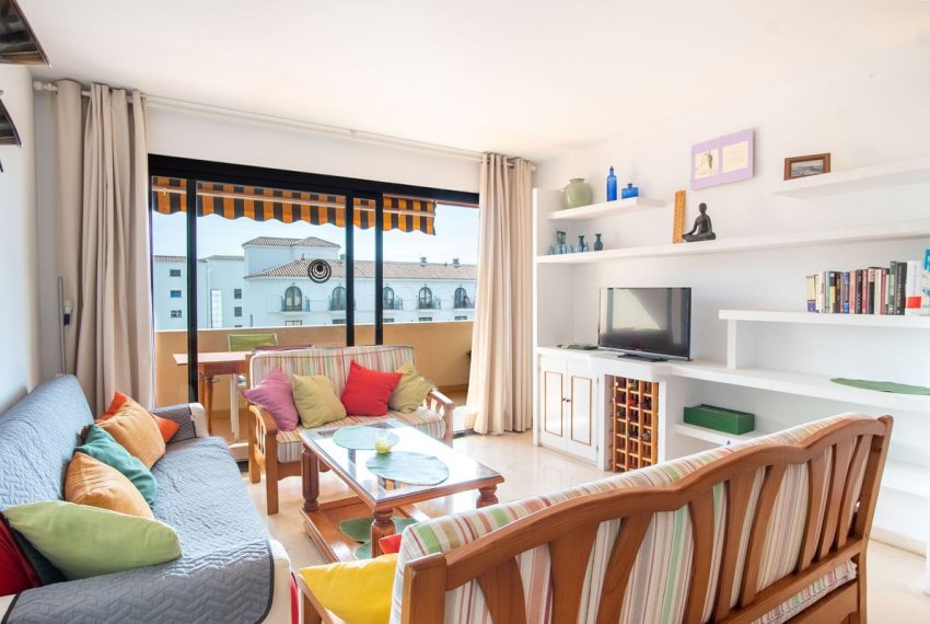 R4689367-Apartment-For-Sale-Nueva-Andalucia-Middle-Floor-2-Beds-107-Built-2