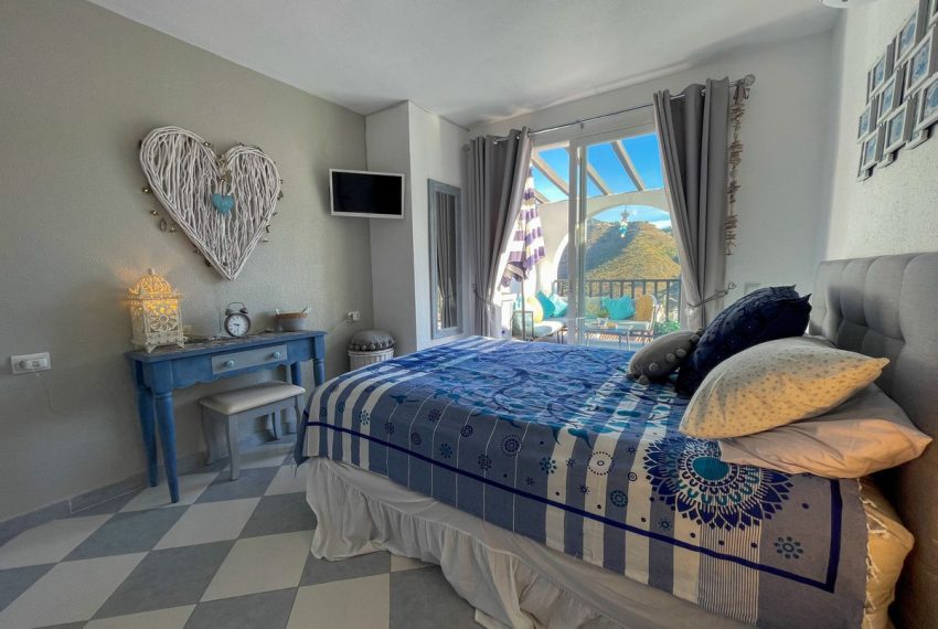 R4851280-Apartment-For-Sale-Benahavis-Penthouse-2-Beds-100-Built-2