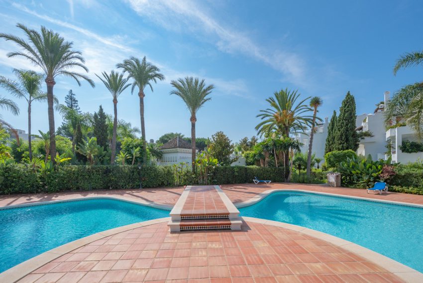 R4868932-Apartment-For-Sale-The-Golden-Mile-Ground-Floor-1-Beds-102-Built-2