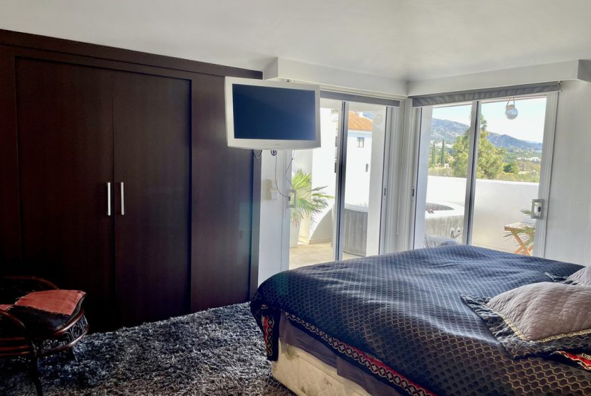 R4876807-Apartment-For-Sale-The-Golden-Mile-Penthouse-2-Beds-132-Built-14