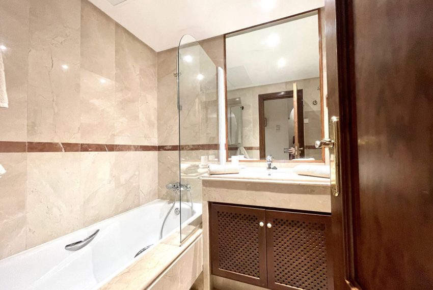 R4904122-Apartment-For-Sale-Los-Monteros-Ground-Floor-2-Beds-97-Built-10