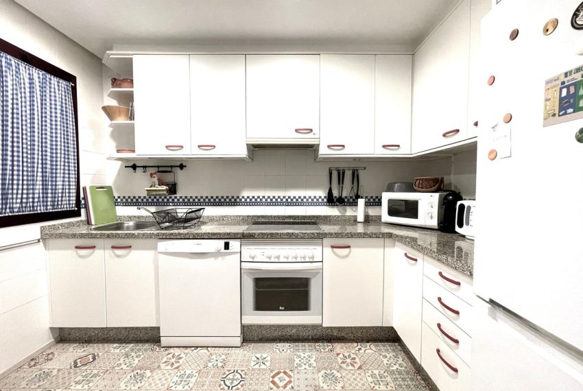 R4904122-Apartment-For-Sale-Los-Monteros-Ground-Floor-2-Beds-97-Built-2