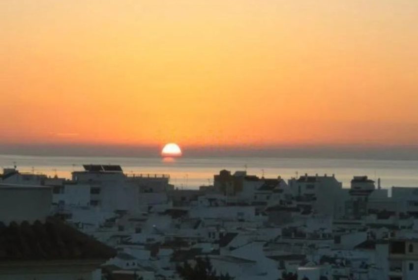R4926298-Apartment-For-Sale-Estepona-Penthouse-2-Beds-95-Built-1