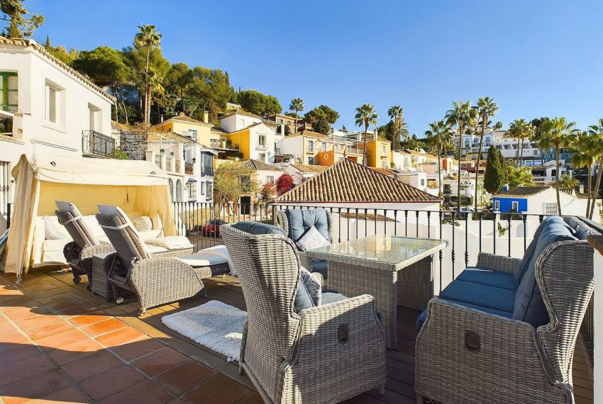 R4927306-Villa-For-Sale-La-Heredia-Detached-3-Beds-150-Built-1