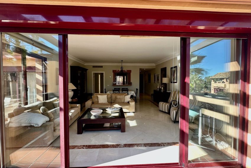 R4938823-Apartment-For-Sale-San-Pedro-de-Alcantara-Middle-Floor-3-Beds-145-Built-3