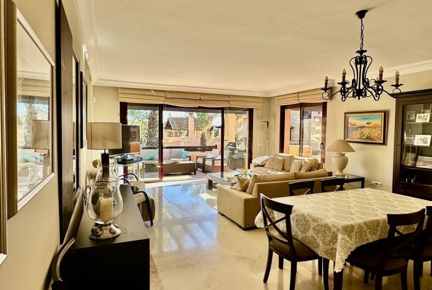 R4938823-Apartment-For-Sale-San-Pedro-de-Alcantara-Middle-Floor-3-Beds-145-Built