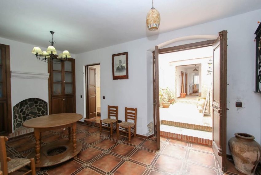 R2785172-Townhouse-For-Sale-Guaro-Terraced-7-Beds-362-Built-3