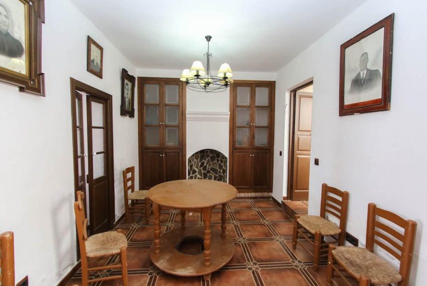 R2785172-Townhouse-For-Sale-Guaro-Terraced-7-Beds-362-Built-5