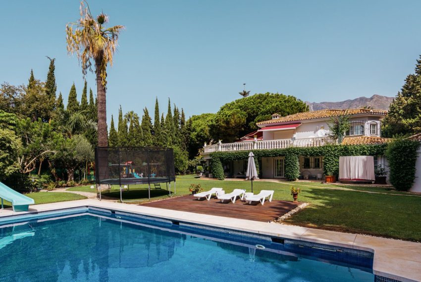 R4148404-Villa-For-Sale-Nagueles-Detached-5-Beds-724-Built-1