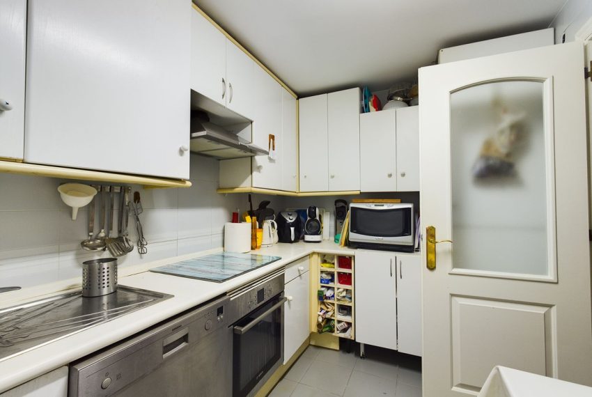 R4164577-Apartment-For-Sale-Elviria-Middle-Floor-3-Beds-130-Built-14