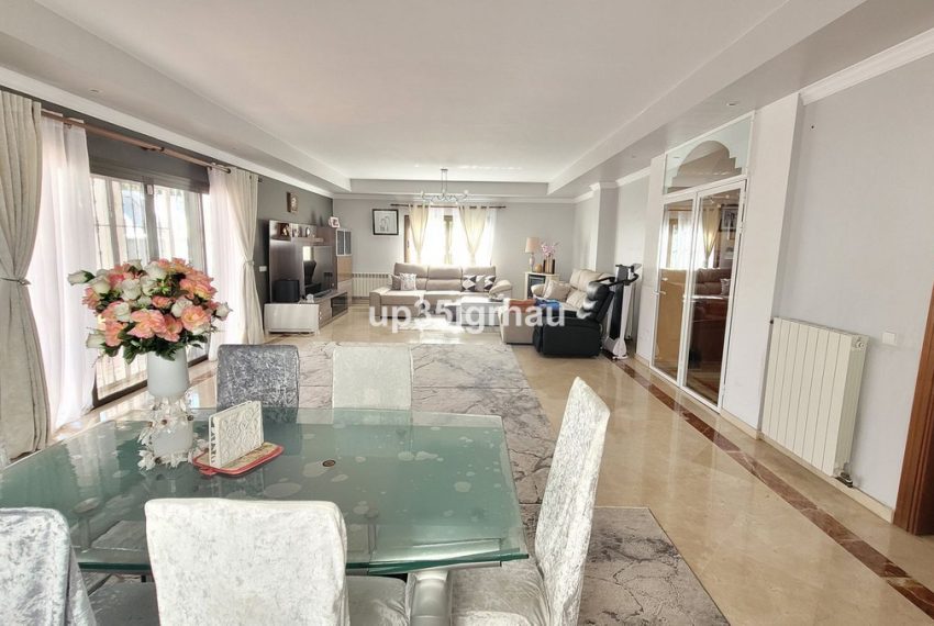 R4440880-Villa-For-Sale-Bel-Air-Detached-5-Beds-260-Built-8