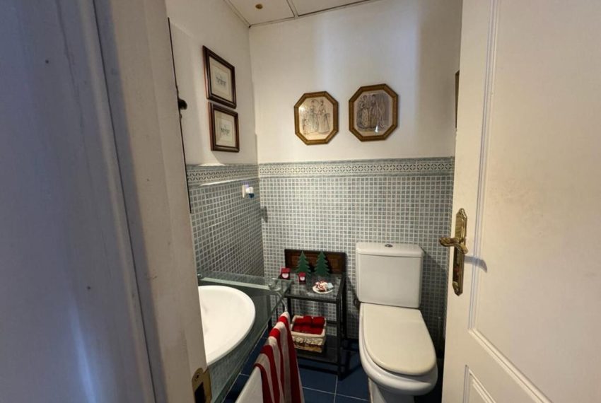 R4599370-Townhouse-For-Sale-Nueva-Andalucia-Terraced-4-Beds-145-Built-4