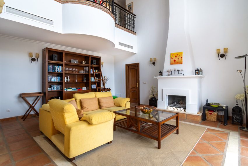 R4686706-Townhouse-For-Sale-Istan-Terraced-4-Beds-288-Built-6