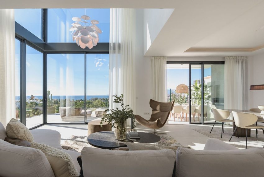 R4902121-Villa-For-Sale-Marbella-Semi-Detached-4-Beds-217-Built-2