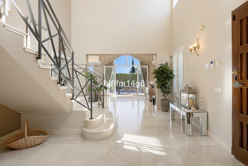 R4942690-Villa-For-Sale-Benahavis-Detached-4-Beds-298-Built-15