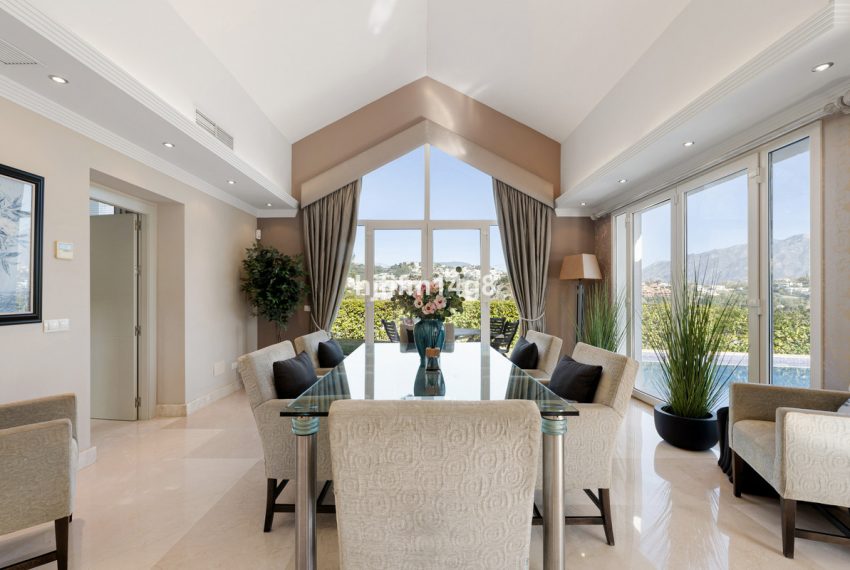 R4942690-Villa-For-Sale-Benahavis-Detached-4-Beds-298-Built-6