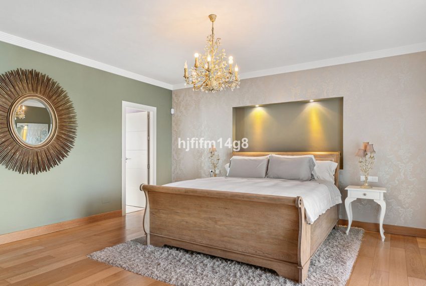 R4942690-Villa-For-Sale-Benahavis-Detached-4-Beds-298-Built-7