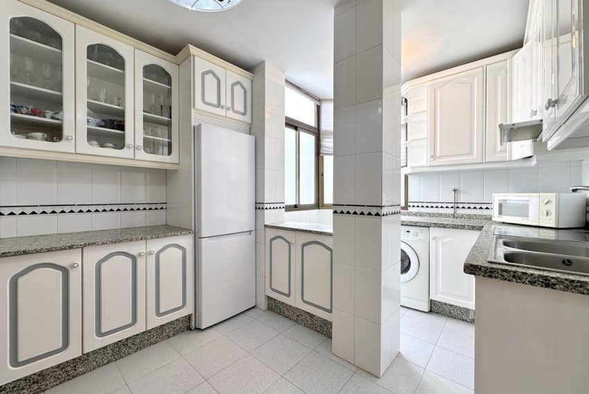 R4942798-Apartment-For-Sale-Estepona-Penthouse-2-Beds-72-Built-6