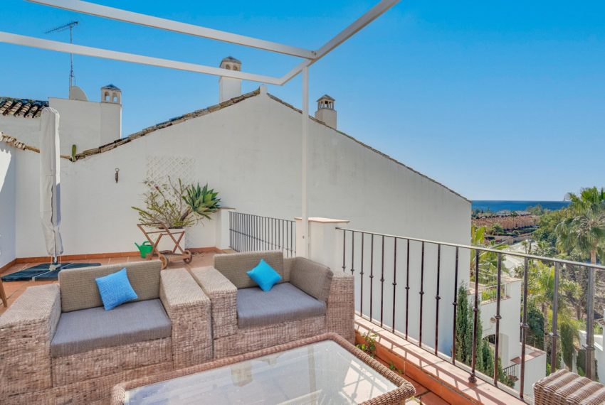 R4953865-Apartment-For-Sale-The-Golden-Mile-Penthouse-3-Beds-204-Built-4