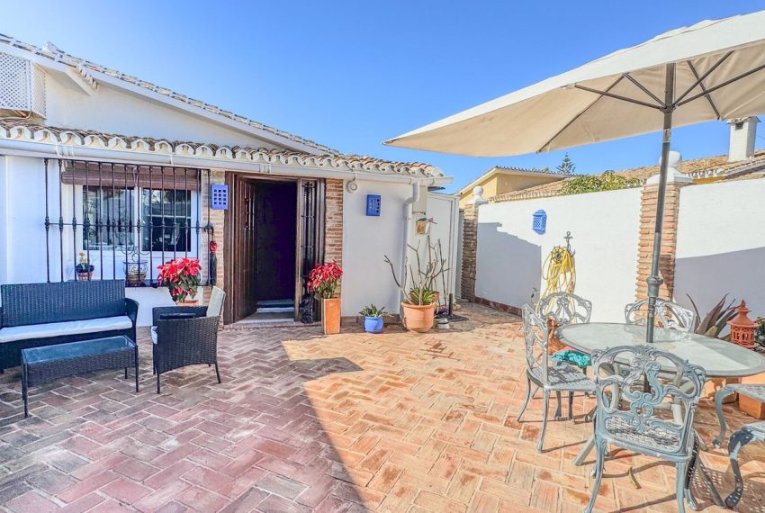 R4955296-Villa-For-Sale-Costalita-Detached-4-Beds-194-Built-2