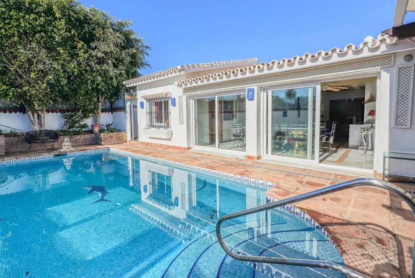 R4955296-Villa-For-Sale-Costalita-Detached-4-Beds-194-Built