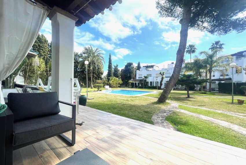 R4955674-Townhouse-For-Sale-Nueva-Andalucia-Terraced-3-Beds-200-Built-4