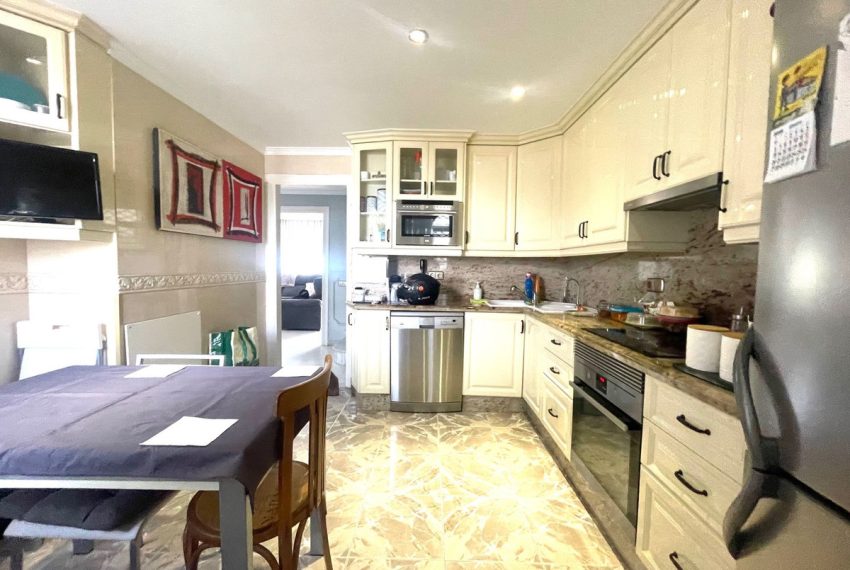 R4955674-Townhouse-For-Sale-Nueva-Andalucia-Terraced-3-Beds-200-Built-9